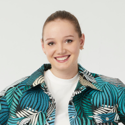 Sewing pattern of the jacket Nessa in folder and in PDF