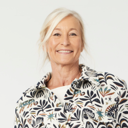 2402_NESSA MT NB ZOOM