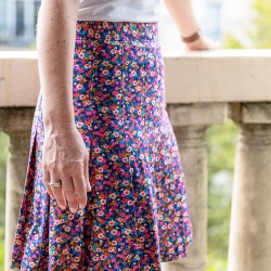 Ayumi, 1 Pattern / 8 views for a feminine & timeless look