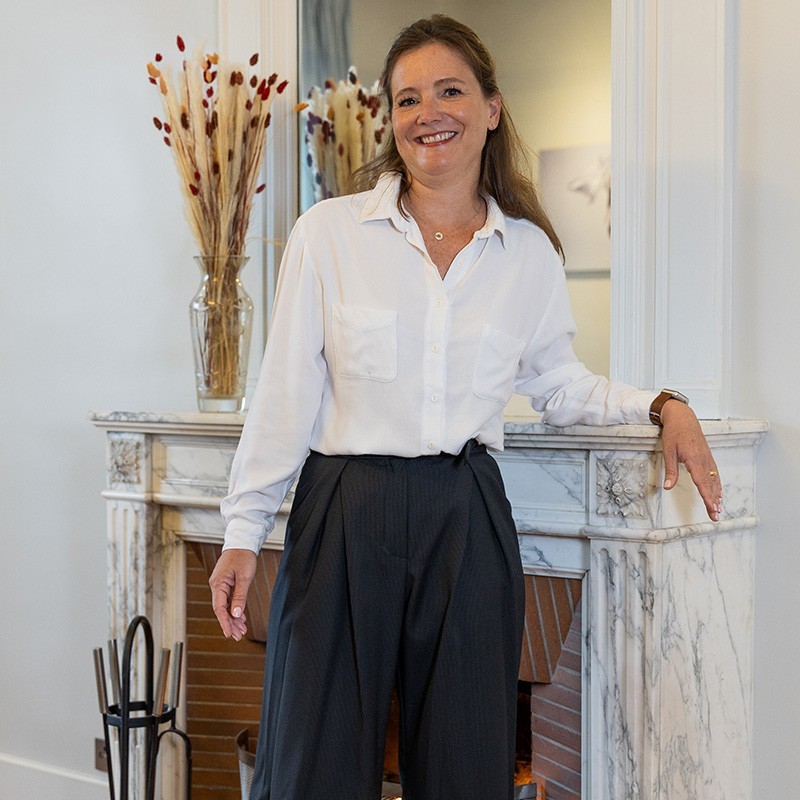 Priscilla, 1 pattern/ 8 view in sizes FR 34/56, US 2/24, UK 6/28 Priscilla, 1 pattern/ 8 view in sizes FR 34/56, US 2/24, UK 6/28