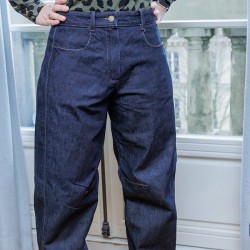 Philaé sewing pattern, a bold & trendy pair of baggy ball pants