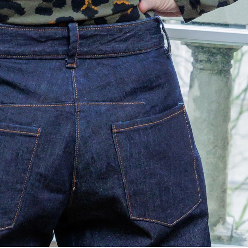 Philaé sewing pattern, a bold & trendy pair of baggy ball pants Philaé sewing pattern, a bold & trendy pair of baggy ball pants